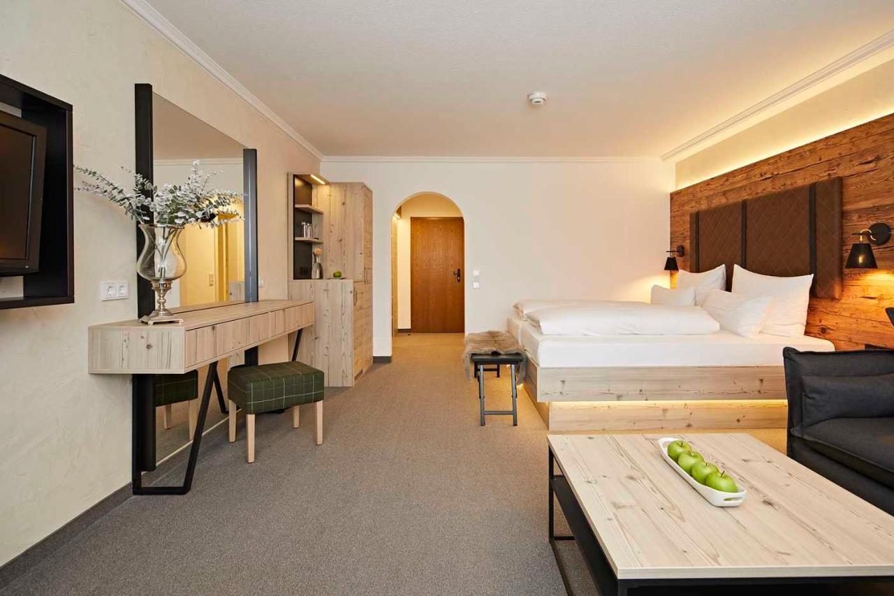 Hotel Rosenstock - Erwachsenenhotel - Adults Only 15 Plus 피셴 외부 사진